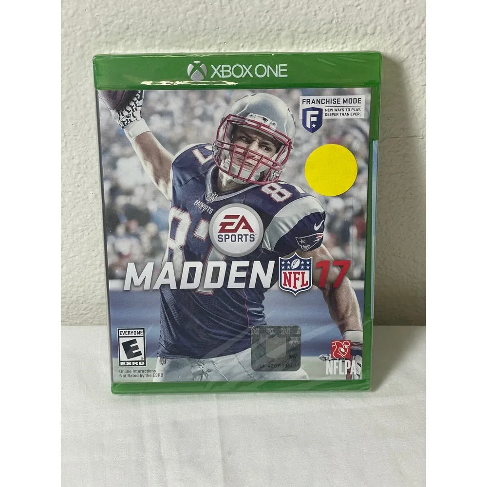 EA Sports Madden NFL 17 Xbox One Standard Edition New Sealed Football Game